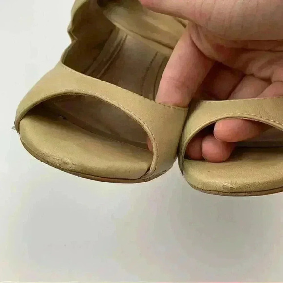 Bcbg Paris Womens caged open toe heels size 7 37 cream leather strappy party - Picture 9 of 12